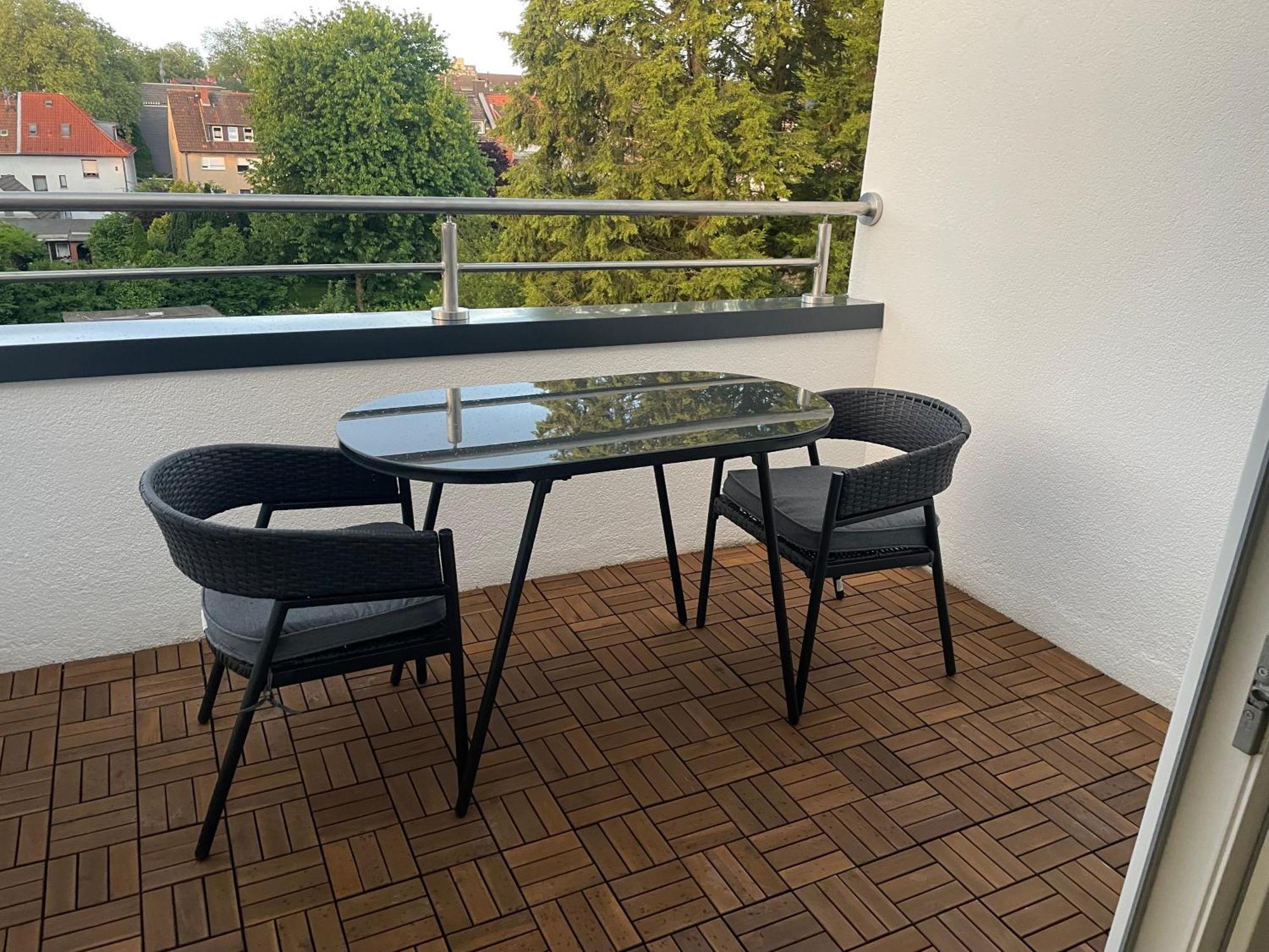 Moderne Ferienwohnung In Gelsenkirchen-Schalke Fuer 1 Bis 7 Personen Mit Terrasse, Ideal Fuer Gruppen & Stadionbesuche Екстер'єр фото